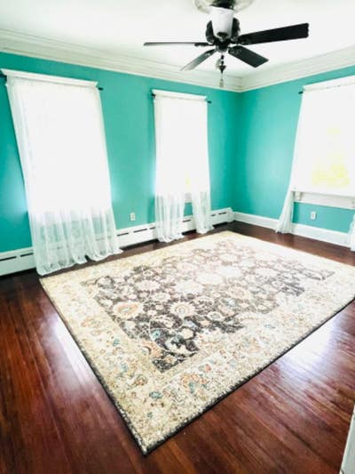 Sayville Victorian upstairs master BR w full larg Main Photo