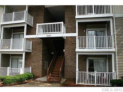 Apartment Room Walking Distance from UNC Charlotte Main Photo