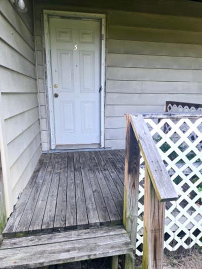 Cozy 1 Bed Apartment in Port Matilda | 1 Bath | $m Main Photo