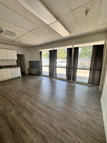 Modern 1 Bed 1 Bath Apartment in GoodingID_$1250.0 Main Photo