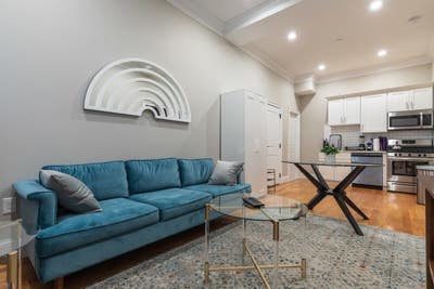 Room in North End on a flexible lease Main Photo