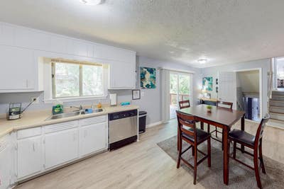 Freshly Upgraded Home  HighSpeed WiFi 🚀600Mbps🚀? Main Photo