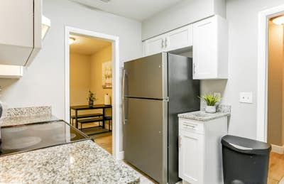 Beautiful & Cozy Lowery Park Home! Centrally Locat Main Photo