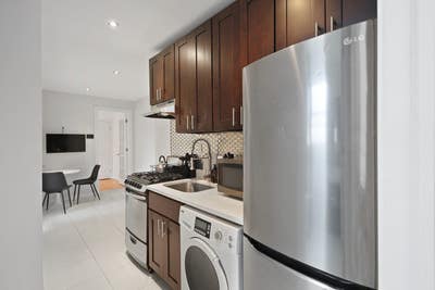 Room in Upper West Side on a flexible lease Main Photo