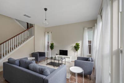 Room in Cherrywood and Mueller on a flexible lease Main Photo