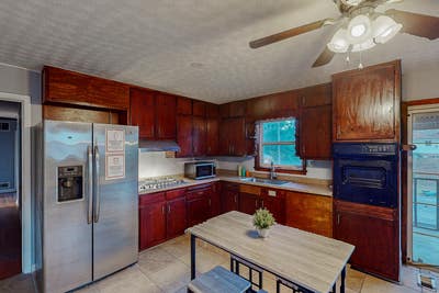 🪴Newly Renovated, Spacious & Comfy East Point Hou Main Photo