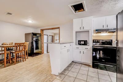 Spacious Brick Jacksonville Home with Dining area. Main Photo