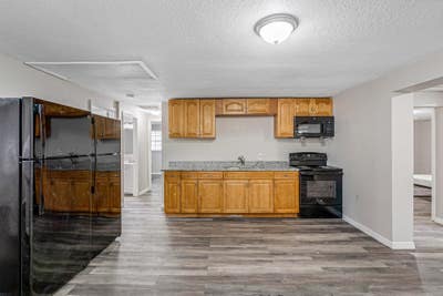 Tampa House. Newlyrenovated & highquality Main Photo