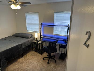 Comfy Jackson House w New Appliances, Cozy Furnish Main Photo