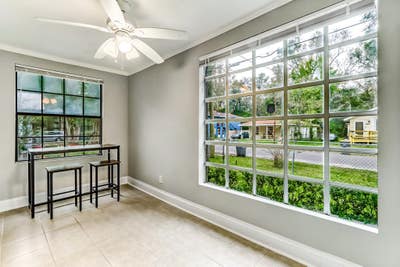 🚍 3 Min to Bus | ️ 10 Min Downtown |  Newly Renov Main Photo