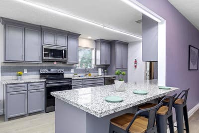  Your New Home Awaits! Southeast Houston  | Furnis Main Photo