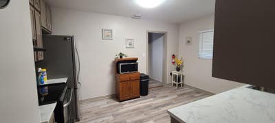 Walk to WinnDixieClose to Restaurants   Extra Stor Main Photo