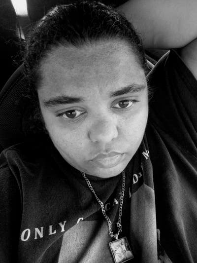 33 year old woman needs LA room as soon as poss... Main Photo