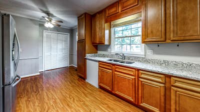 Top Host Updated Shelby Forest ranch home w Large  Main Photo