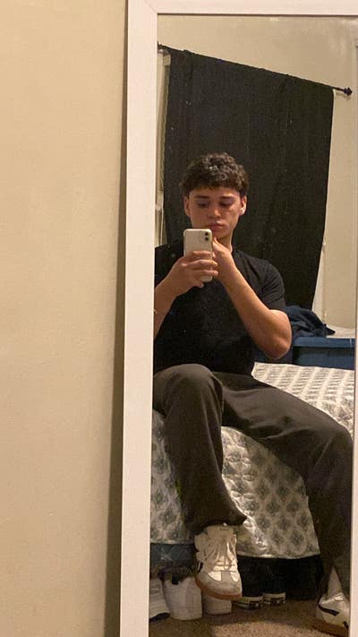 Room wanted in Cudahy, Los Angeles, CA Main Photo