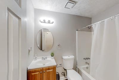  Cozy South Atlanta Home | Furnished, WiFi, WD | T Main Photo