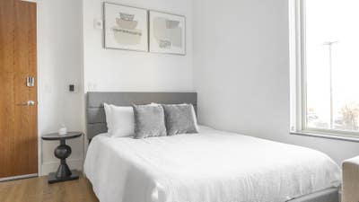 Furnished Apartment For Rent In Denver Main Photo