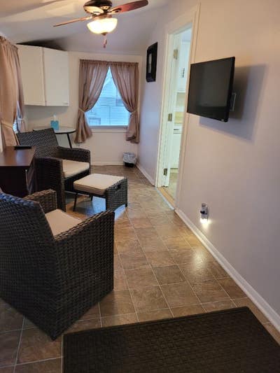 Furnished Apartment Main Photo