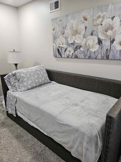 The Grey Trundle room Main Photo