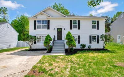 One bed shared bath 2 Main Photo