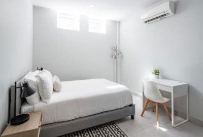 4 bed 2 bath Lexington ave apt Main Photo