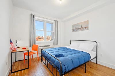 Move-in-ready sanctuary in BK! Main Photo