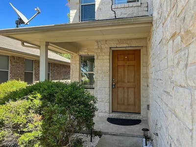Multiple Rooms Available in NE Austin Neighborhood Main Photo