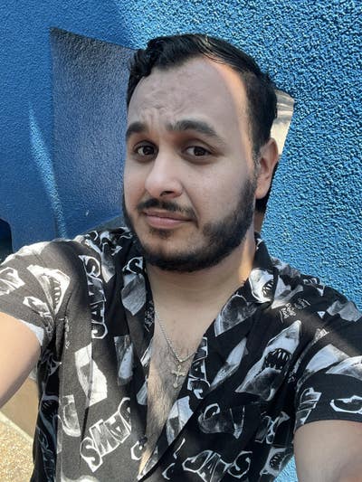 34 year old student looking for Fullerton room Main Photo