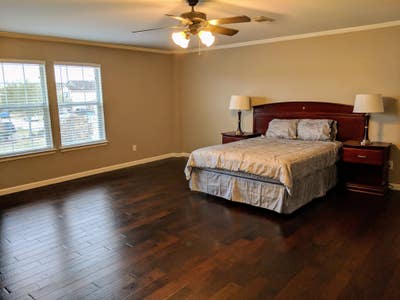 Private room for rent with all bills paid Main Photo