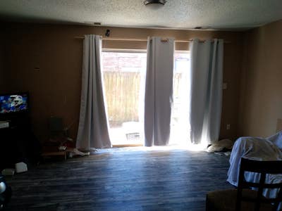 Private Room and Shared Bathroom Main Photo