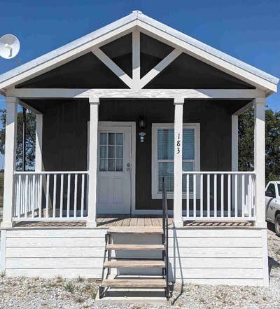 Tiny Home Antler  Ridge Main Photo