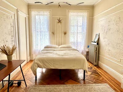 2-3 Week Cozy Sublet Just For You! Main Photo