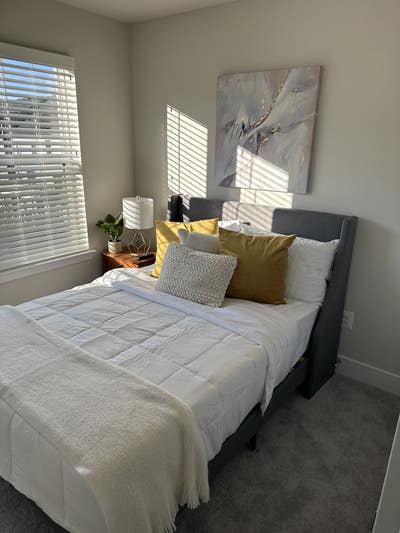 Room Available starting January 5 2026!! Main Photo