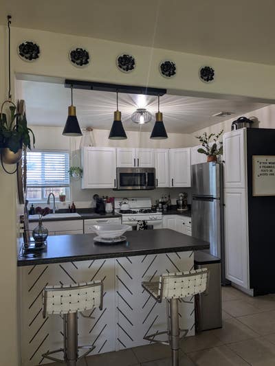3Bed/2Ba House for Rent in Arcadia - Furnished! Main Photo