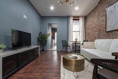 1 bed in Upper East Side on a flexible lease Main Photo