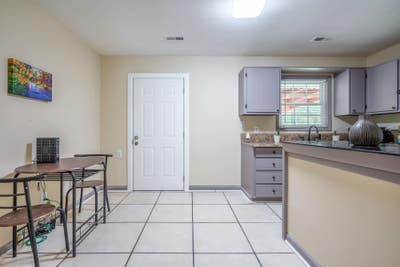  Quiet Retreat Just Steps from Everything: Renovat Main Photo