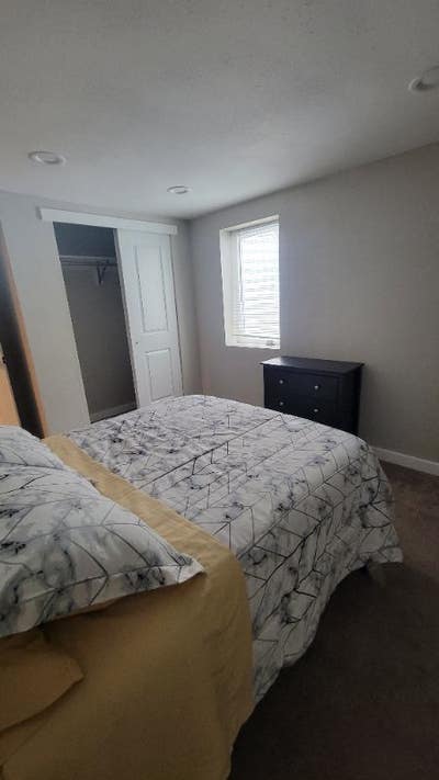 Basement furnished BR with private bathroom Main Photo