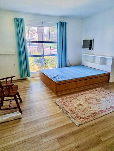 Beautiful room for rent  Main Photo