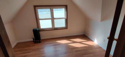 Small Private Room for rental Main Photo