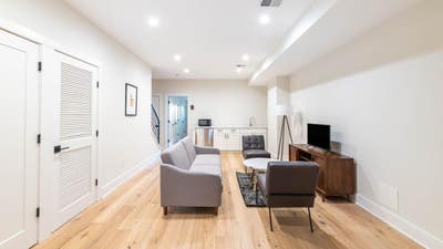 3 bed in Columbia Heights on a flexible lease Main Photo