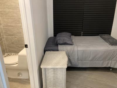 Executive suites in guest house of Private estate Main Photo