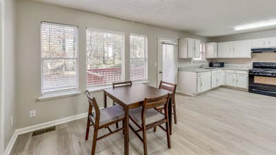  Modern Fairburn Living w Large Yard & Easy Access Main Photo