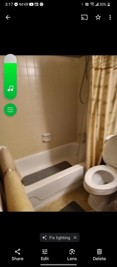 One rooms available one with a private bath one wi Main Photo