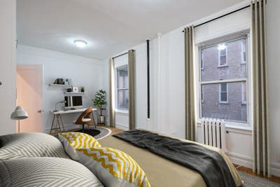 4 bed apt All set up for you to move-in Main Photo