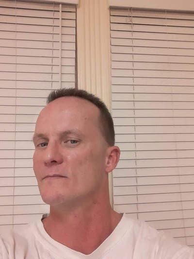 Mother 57 and son 28. Looking for a  large ro... Main Photo