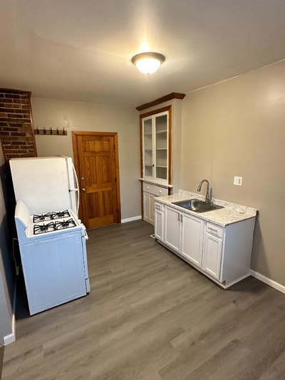 113 Parkway AveApt 2 Main Photo