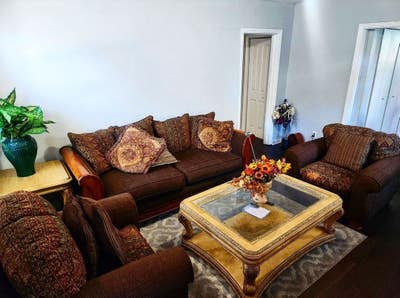 Private Spacious Bedrooms Main Photo