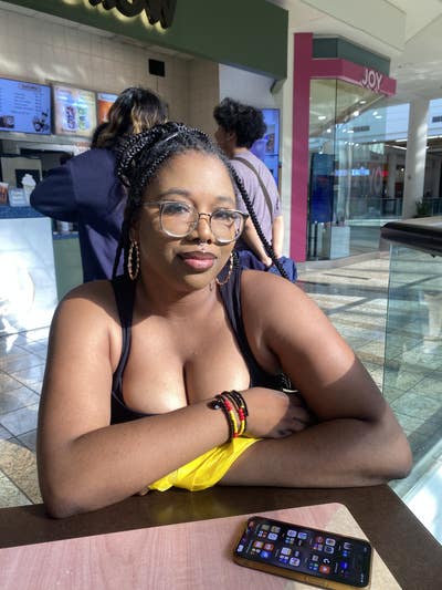 Responsible 28 year old looking for a room Main Photo