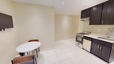 Room in Upper West Side on a flexible lease Main Photo