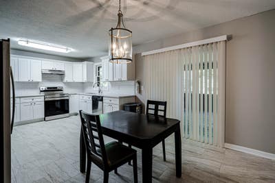 MoveIn Fee Waived Fast Free WiFi🛜Cleaning Service Main Photo